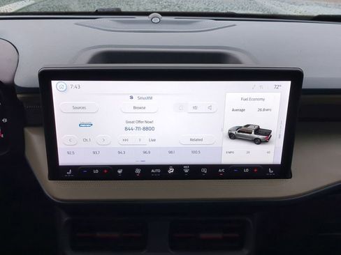 Used 2025 Ford Maverick Lariat w/ 4K Tow Package AWD/4WD image 18