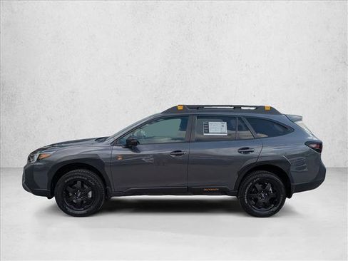 Used 2025 Subaru Outback Wilderness w/ Wilderness Package AWD/4WD image 9