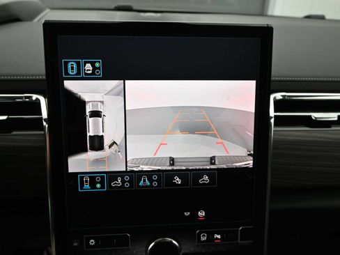 New 2025 GMC Sierra EV Denali image 18