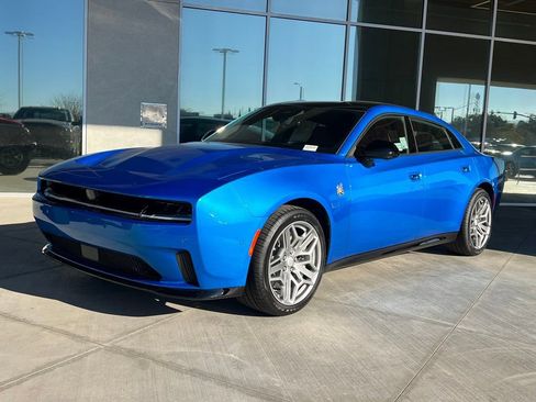 New 2026 Dodge Charger Daytona Scat Pack AWD/4WD image 2
