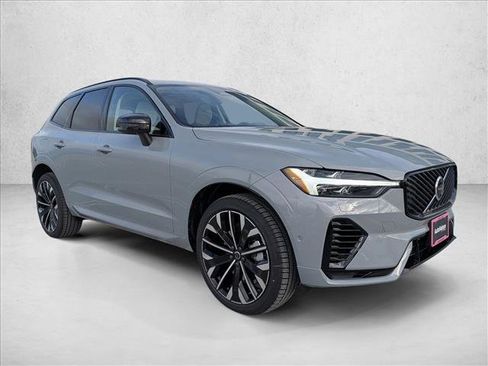 New 2026 Volvo XC60 T8 Ultra w/ Protection Package Premier image 7