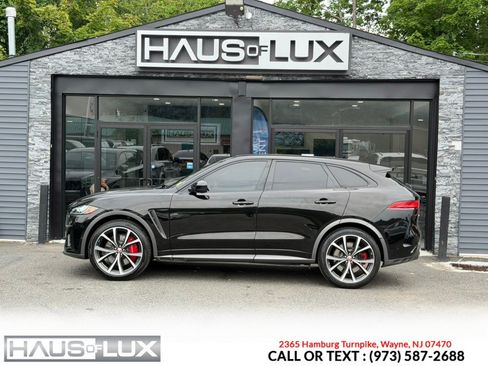 Used 2019 Jaguar F-PACE SVR AWD/4WD image 8