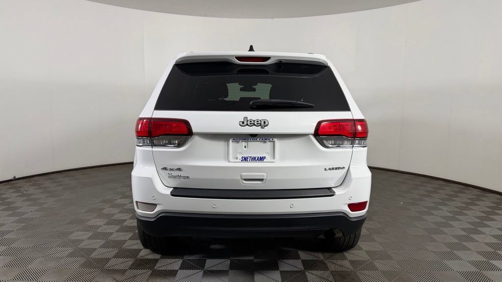 Used 2021 Jeep Grand Cherokee Laredo AWD/4WD image 7