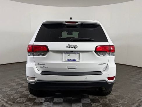 Used 2021 Jeep Grand Cherokee Laredo AWD/4WD image 7