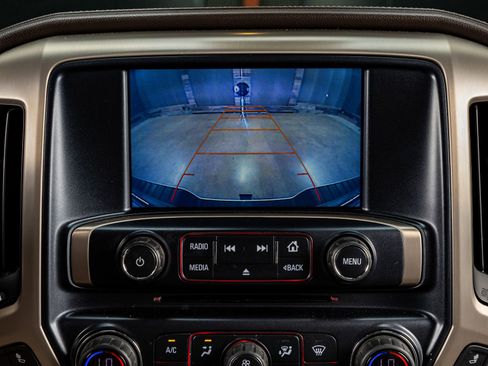 Used 2016 GMC Sierra 2500 Denali w/ Duramax Plus Package image 21