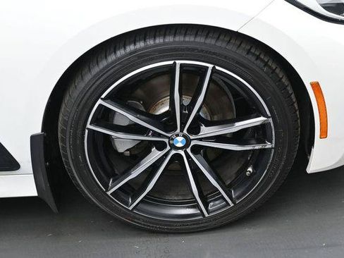 Used 2019 BMW 330i xDrive Sedan w/ M Sport Package AWD/4WD image 44