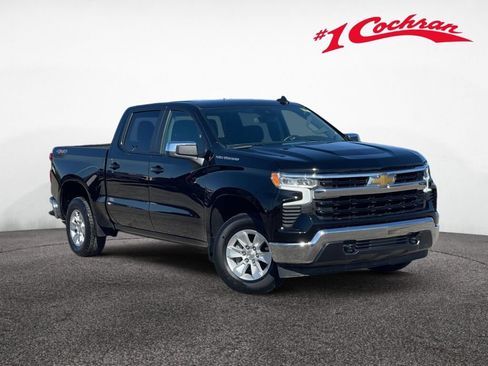 Used 2025 Chevrolet Silverado 1500 LT AWD/4WD image 1
