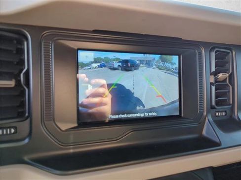 Used 2022 Ford Bronco Big Bend image 13