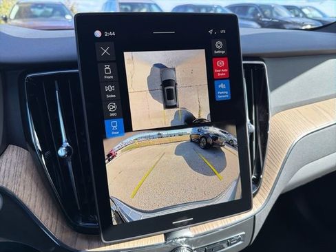 New 2026 Volvo XC60 B5 Plus w/ Protection Package Premier image 15