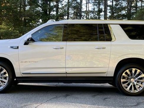 Used 2022 GMC Yukon XL Denali w/ Max Trailering Package image 6