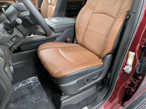 Used 2024 RAM 2500 Limited w/ Safety Group image 11