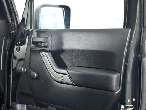 Used 2011 Jeep Wrangler Sport AWD/4WD image 26