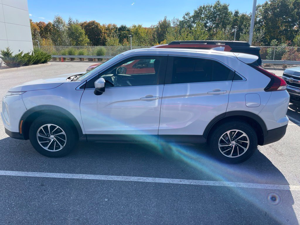 Used 2022 Mitsubishi Eclipse Cross ES AWD/4WD image 4