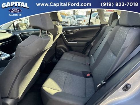 Used 2024 Toyota RAV4 XLE image 16