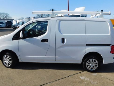 Used 2021 Nissan NV200 SV image 4