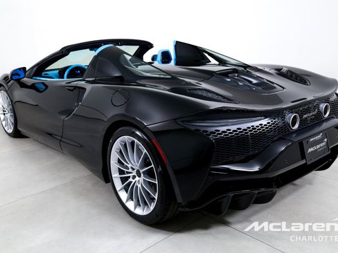 New 2026 McLaren Artura Spider RWD image 8