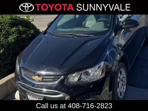 Used 2020 Chevrolet Sonic LT FWD image 1