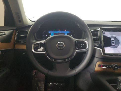 Certified 2024 Volvo XC90 B6 Plus w/ Protection Package Premier AWD/4WD image 16