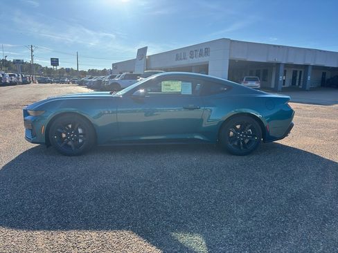 New 2026 Ford Mustang GT image 2