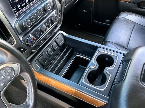 Used 2018 Chevrolet Silverado 1500 LTZ w/ Texas Edition RWD image 15