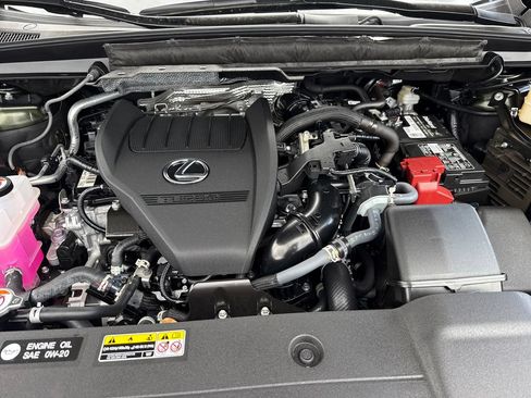 Used 2025 Lexus RX 350 Premium w/ Convenience Package AWD/4WD image 30