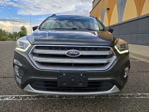 Used 2017 Ford Escape SE w/ Equipment Group 201A image 2