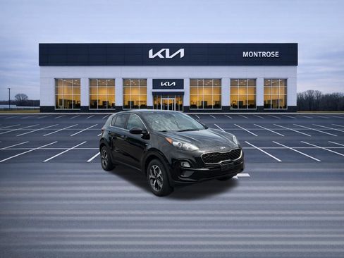 Used 2020 Kia Sportage LX AWD/4WD image 3