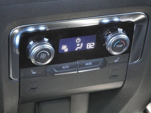 New 2026 GMC Yukon XL Elevation AWD/4WD image 45