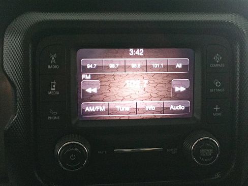 Used 2020 Jeep Wrangler Unlimited Sport S AWD/4WD image 20