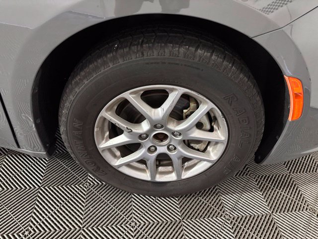 Used 2025 Chrysler Pacifica Select FWD image 50