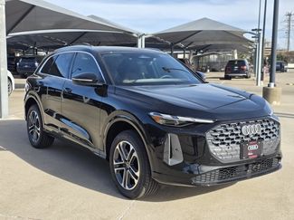 Certified 2025 Audi Q5 Premium w/ Convenience Package video 3