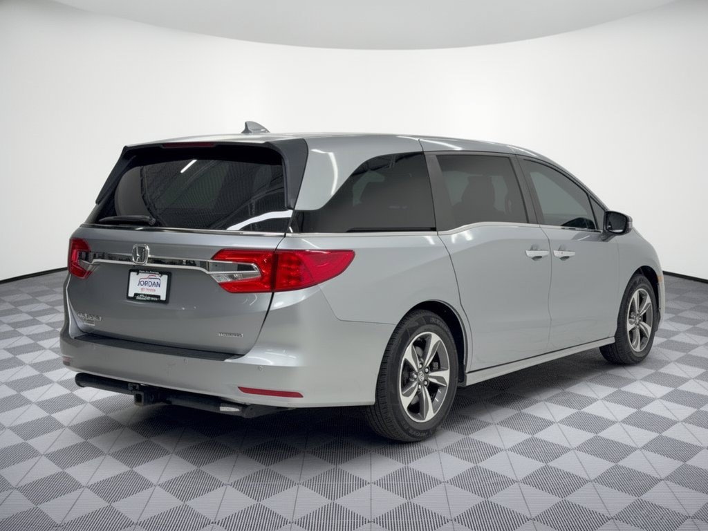 Used 2018 Honda Odyssey Touring image 9