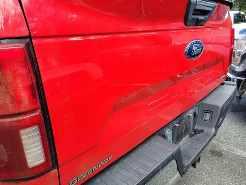 Used 2018 Ford F150 XLT w/ Equipment Group 302A Luxury AWD/4WD image 9