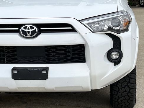 Used 2023 Toyota 4Runner SR5 RWD image 8