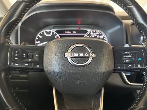 Certified 2025 Nissan Rogue SV AWD/4WD image 26