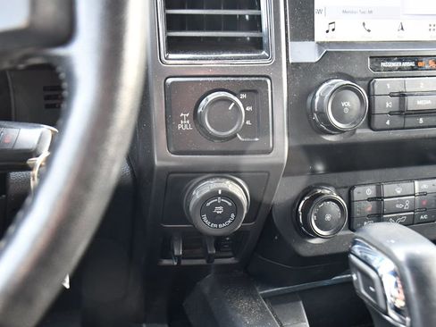 Used 2019 Ford F150 XLT w/ Equipment Group 302A Luxury image 27