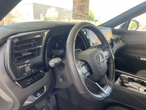 Used 2026 Lexus RX 350 w/ Convenience Package AWD/4WD image 10