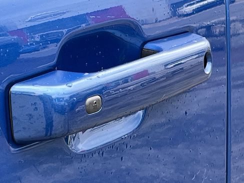 Used 2023 Ford F150 XLT w/ Equipment Group 302A High image 9