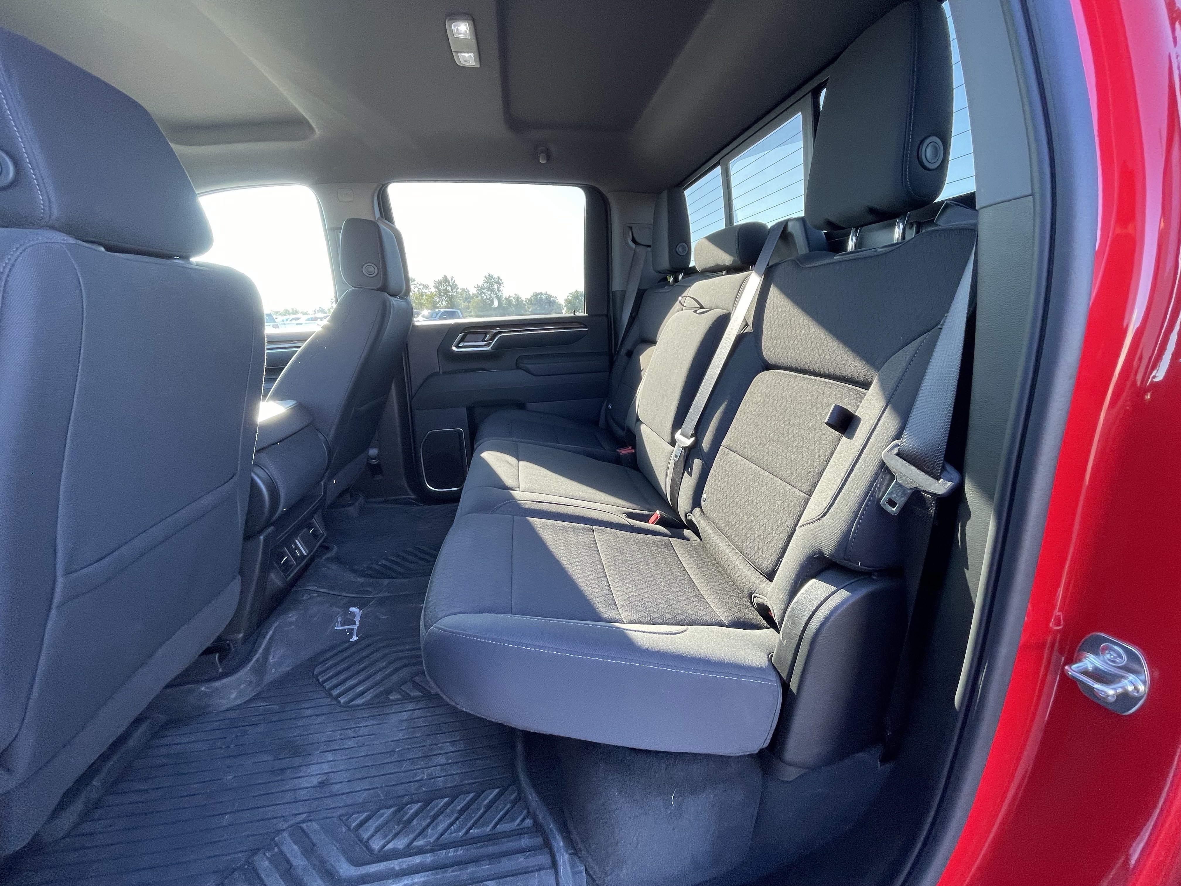 Used 2026 Chevrolet Silverado 3500 LT w/ All Star Edition AWD/4WD image 13