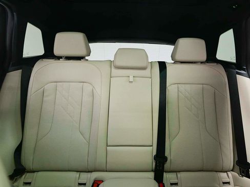 Certified 2025 BMW X3 xDrive30i image 9