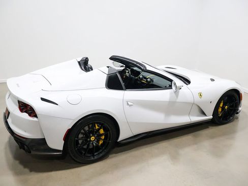 Used 2022 Ferrari 812 GTS RWD image 72