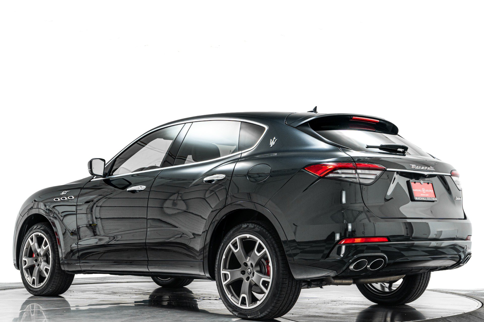 Used 2023 Maserati Levante GT AWD/4WD image 33