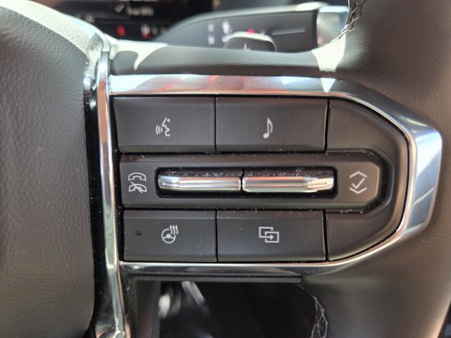 Used 2026 GMC Yukon Denali w/ Sun & Power Step Package RWD image 30