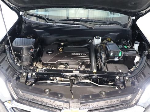 Certified 2018 Chevrolet Equinox LT FWD image 38