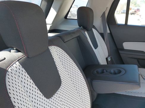 Used 2014 GMC Terrain SLE image 11