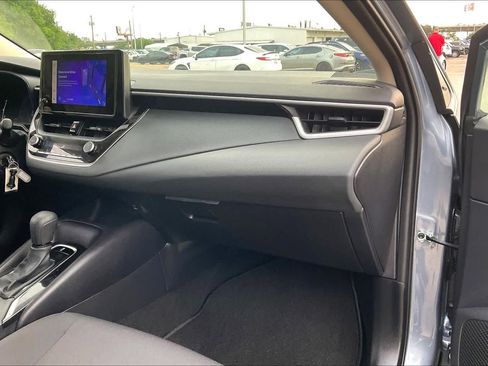 Used 2026 Toyota Corolla LE image 18