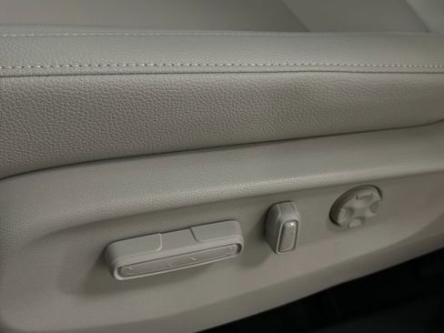 New 2026 Honda Odyssey EX-L image 16