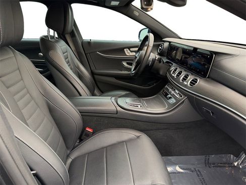 Used 2023 Mercedes-Benz E 350 E 350 4MATIC image 17