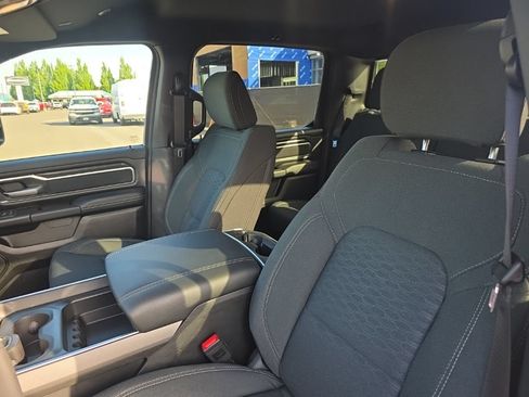Used 2026 RAM 1500 Big Horn AWD/4WD image 13