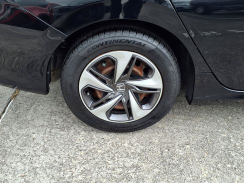 Used 2019 Honda Civic LX image 25